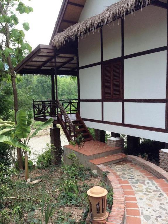 Lao Spirit Resort Ban Xianglôm Habitación foto